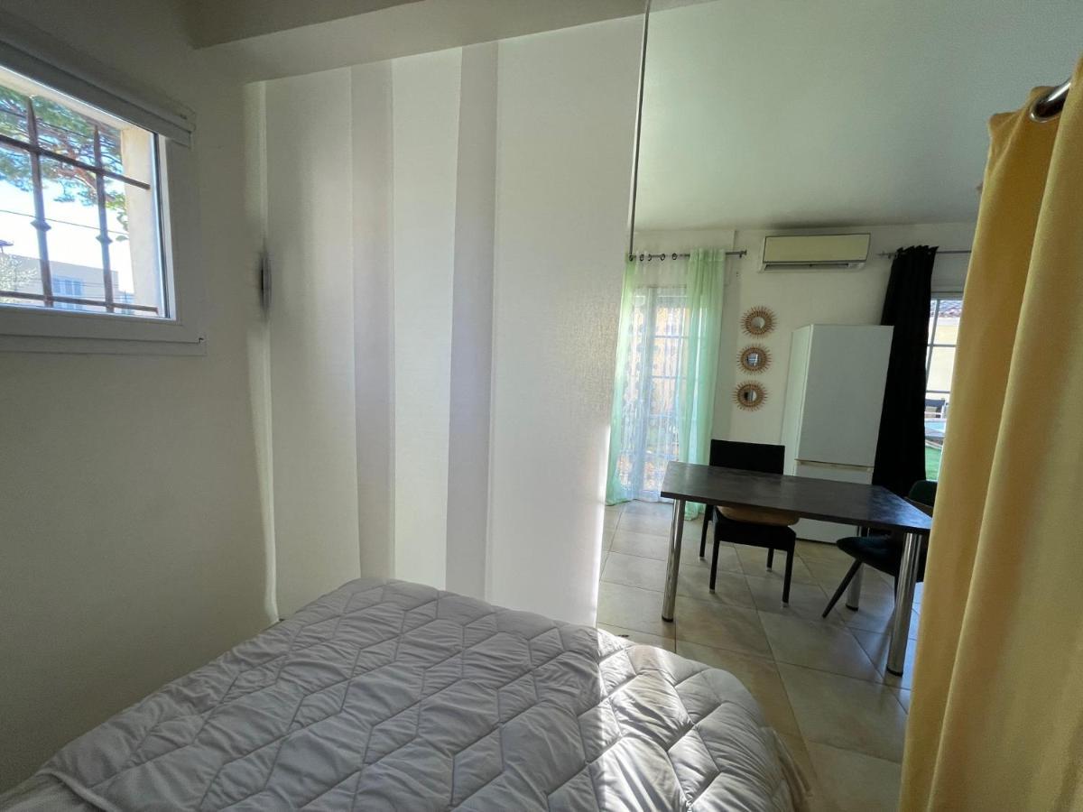 Location Studio De Charme Antibes Ngoại thất bức ảnh